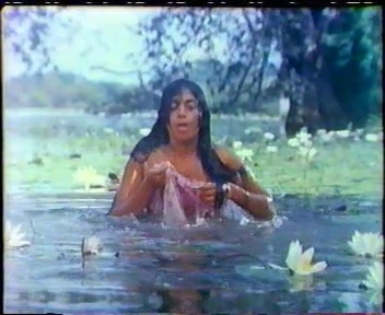 Anusha Sonali dentro biancheria intima 56