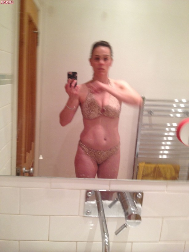 Jill Halfpenny seno nudo 10