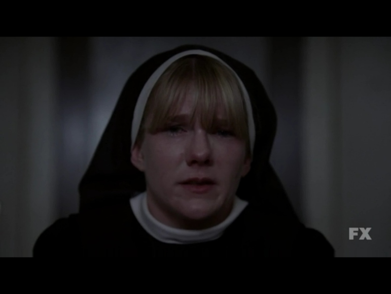 Lily Rabe foto intime