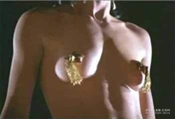 Sandra Bernhard seno nudo