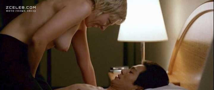 Toni Collette nudo